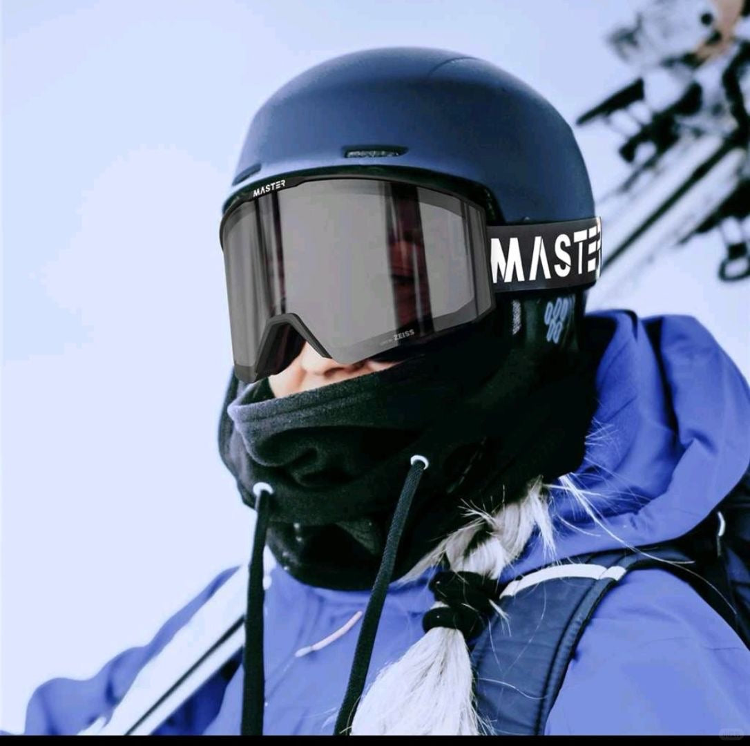 Come scegliere la maschera da sci giusta: la guida completa