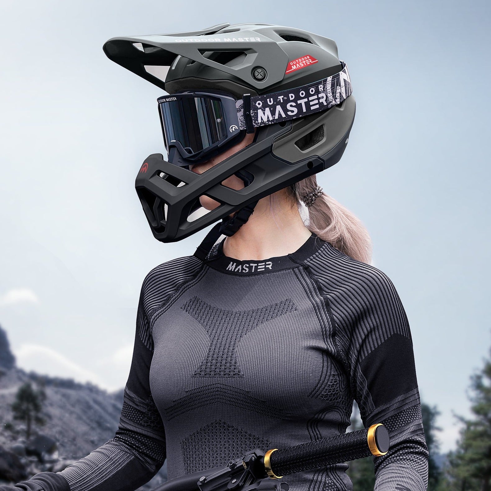 Casco Integrale da Mountain Bike RHINO